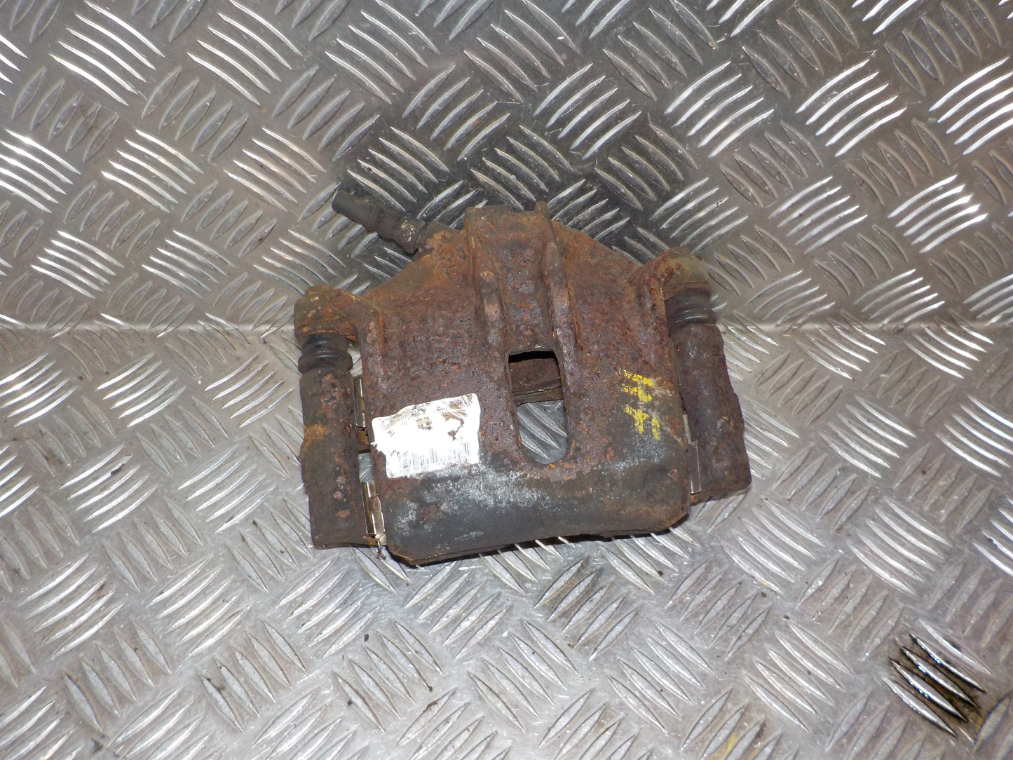 Peugeot 1007 Bremsekaliber Hf Med OEM Nr. 4400R7 Fra Peugeot Ophugger