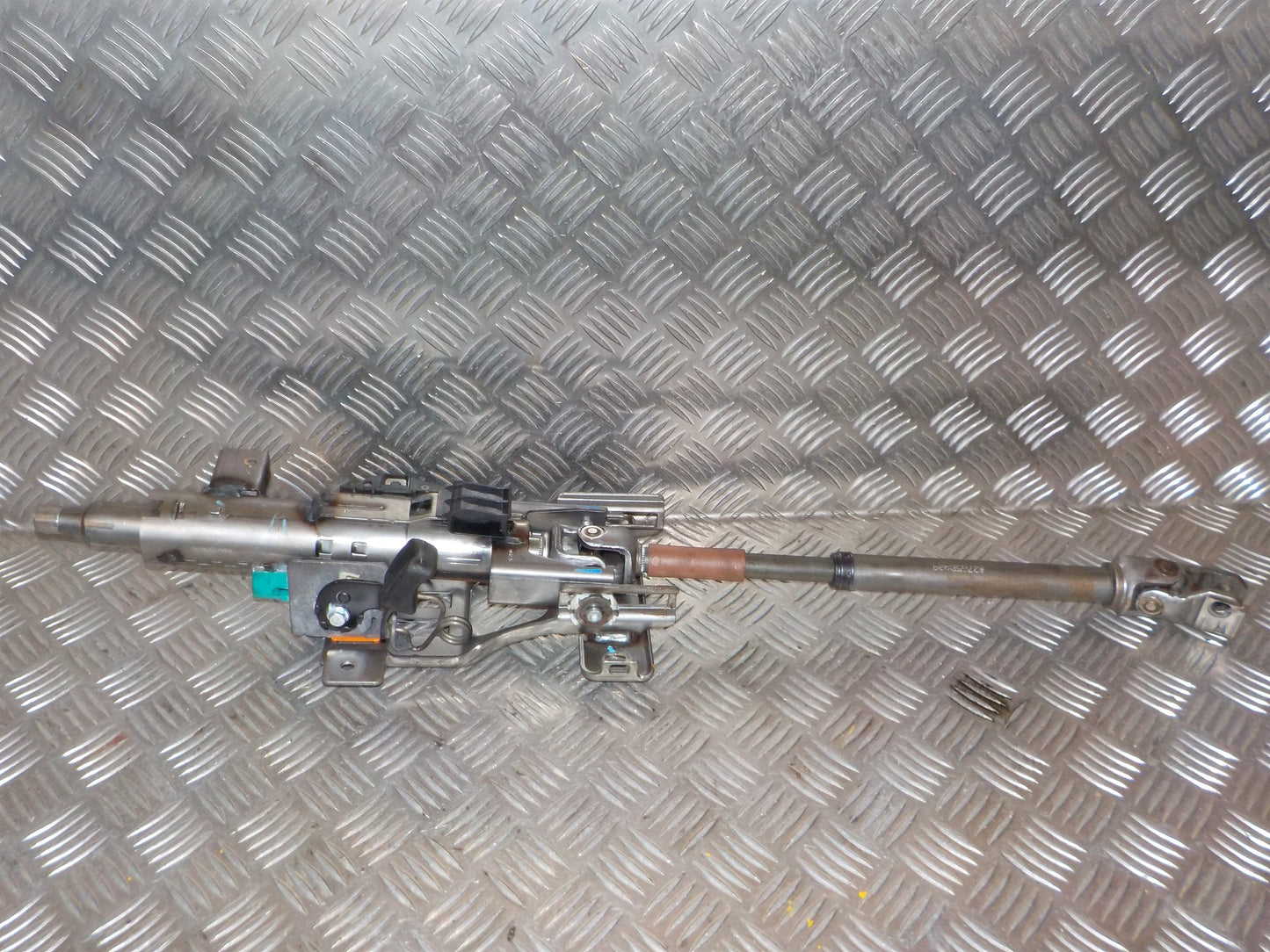 Peugeot 1007 Ratstamme Med OEM Nr. 4123Q7 Fra Peugeot Ophugger