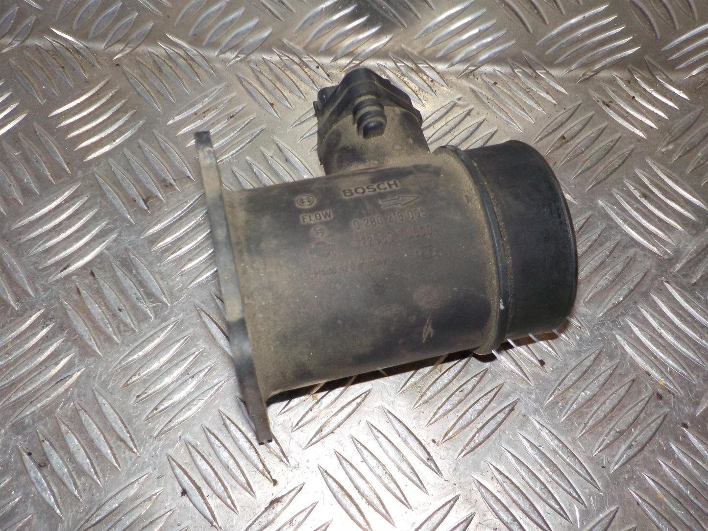 Nissan Primera P11 Luftmængdemåler Med OEM Nr. Ophugger Fra Nissan Ophugger