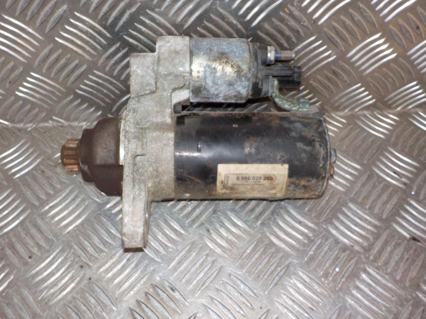 VW Caddy 2K Starter Med OEM Nr. 0986020250 Fra VW Ophugger