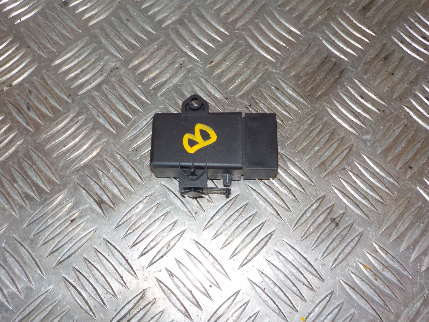 Skoda Fabia Relæ Diverse Med OEM Nr. 6R0959772E Fra Skoda Ophugger