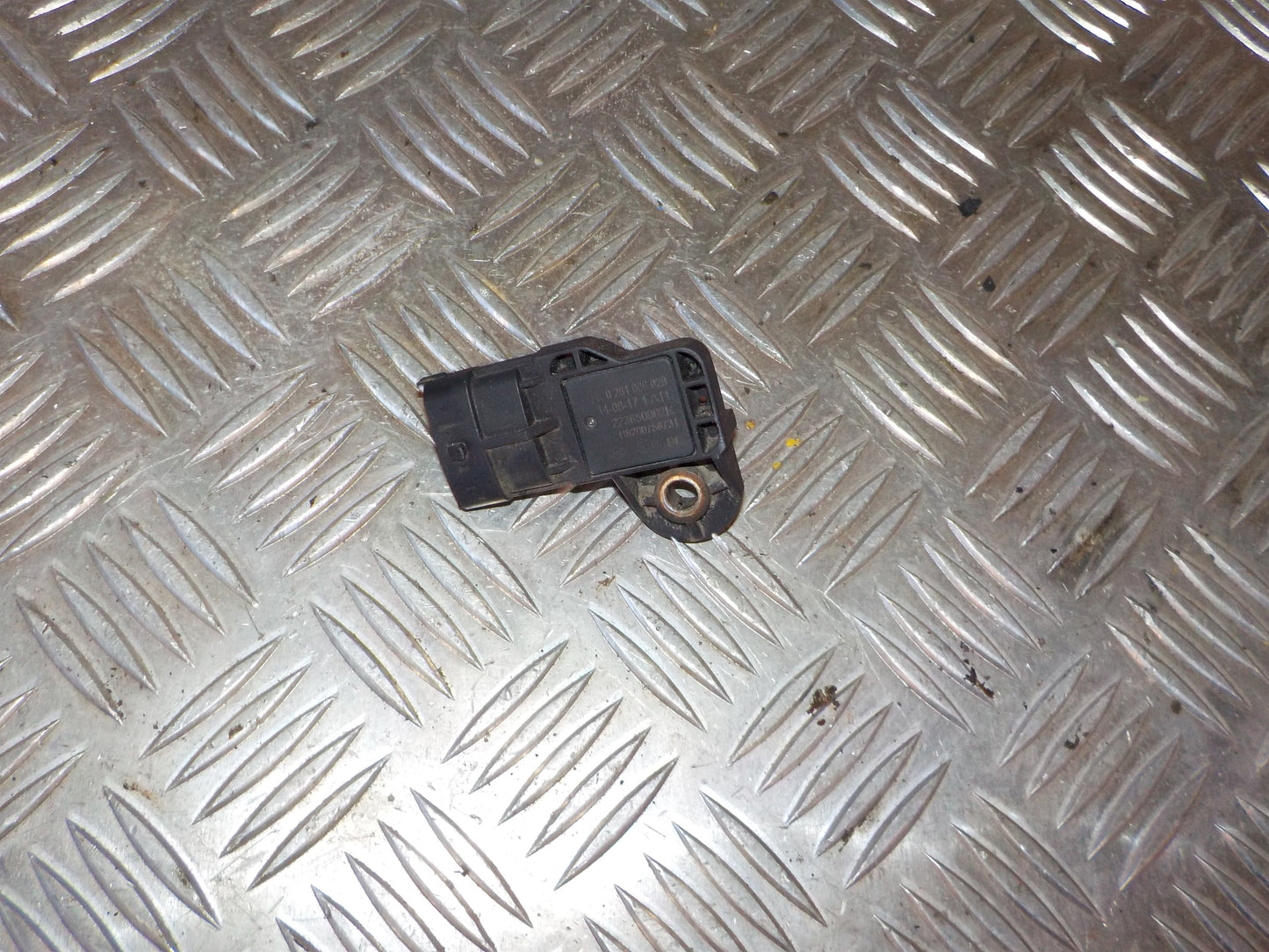 Renault Clio 4 Map Sensor Med OEM Nr. 223650002R Fra Renault Ophugger