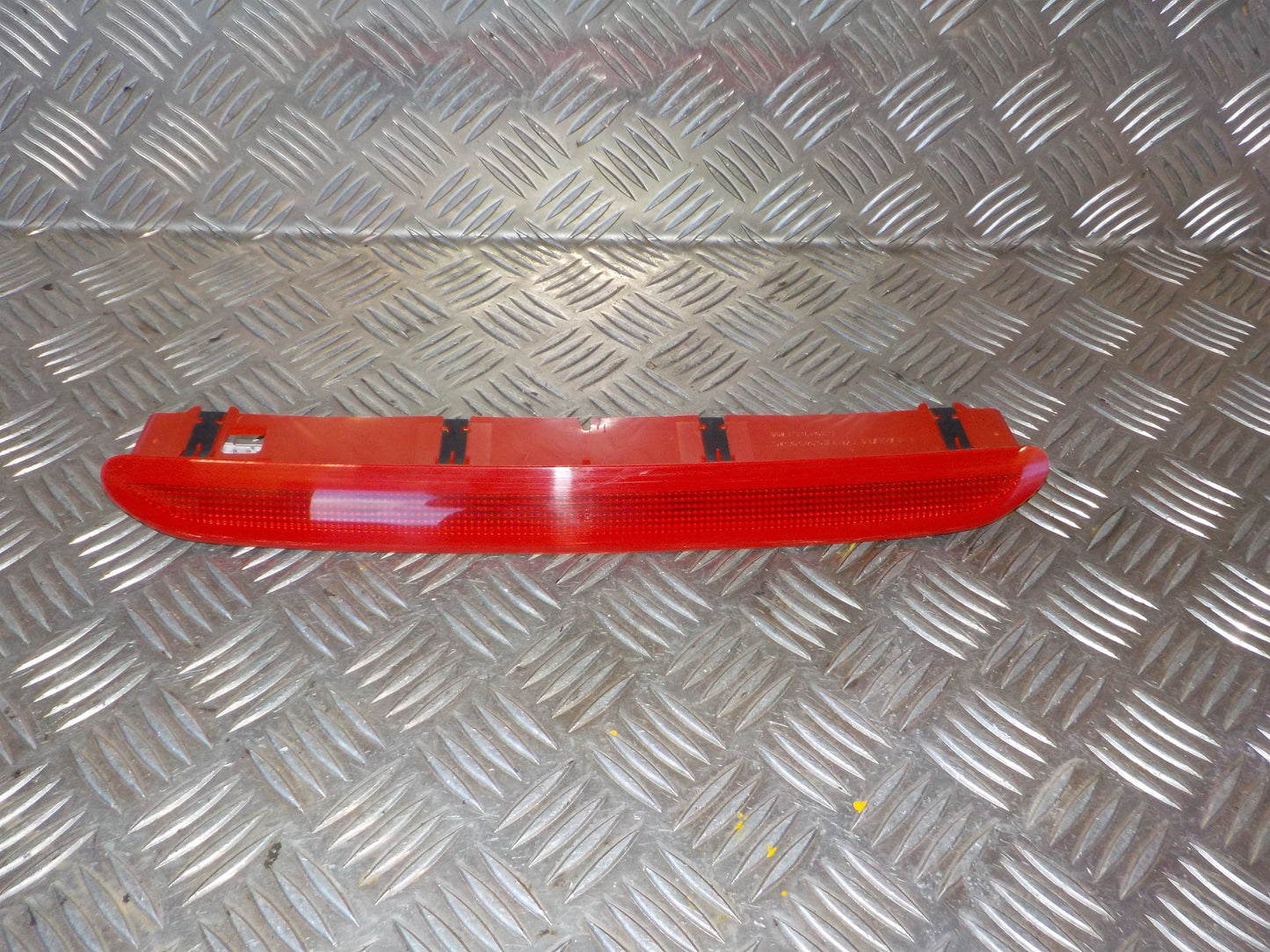 VW Tiguan 5N Bremselys Med OEM Nr. 1K6945097G Fra VW Ophugger