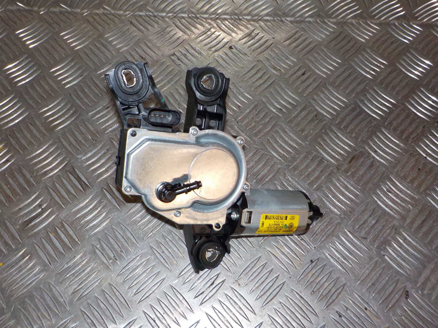 VW Tiguan 5N Bagrudevisker Motor Med OEM Nr. 5N0955711B Fra VW Ophugger