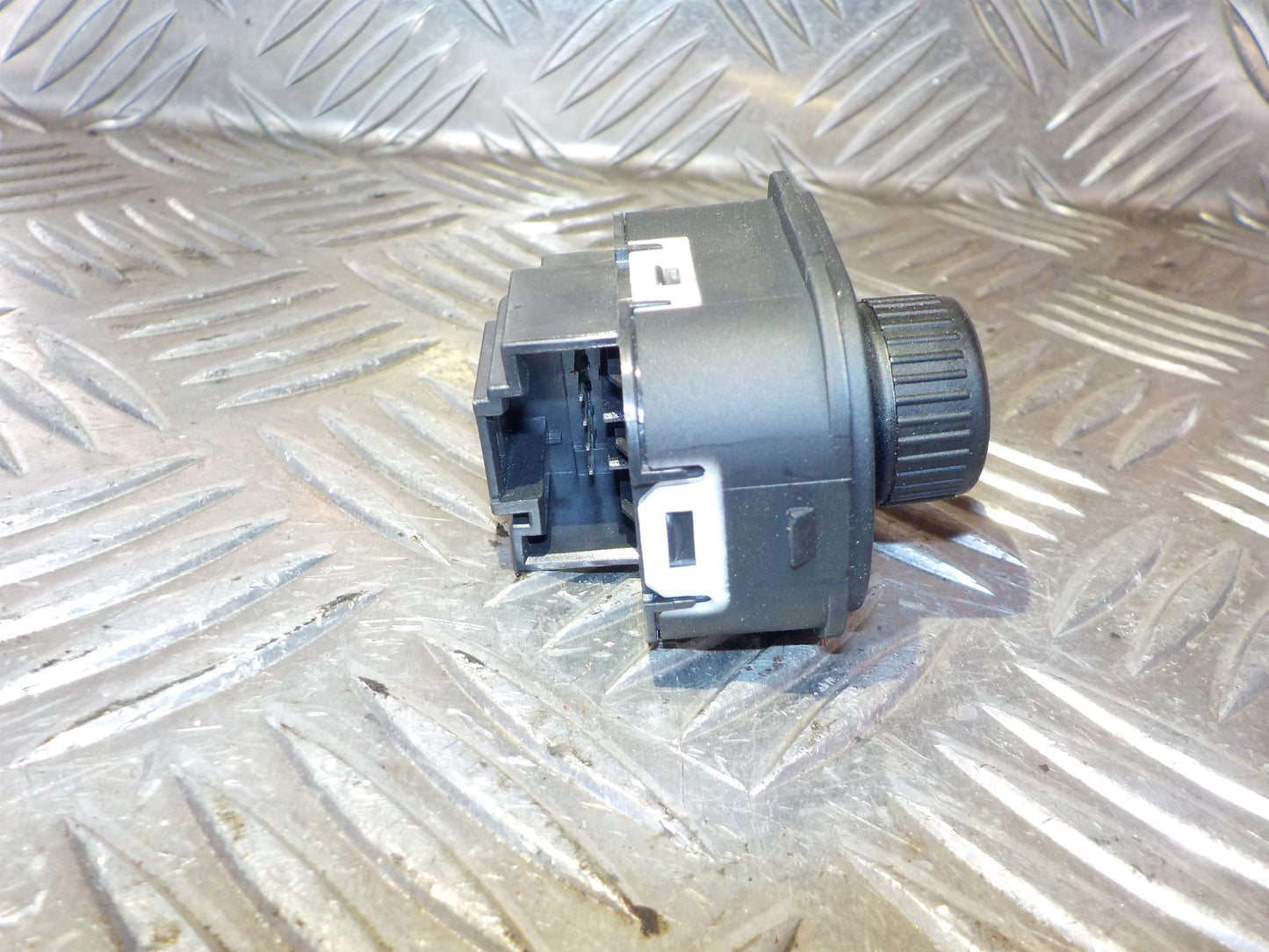 VW Tiguan 5N Kontakt Sidespejl Med OEM Nr. 1K0959565K Fra VW Ophugger