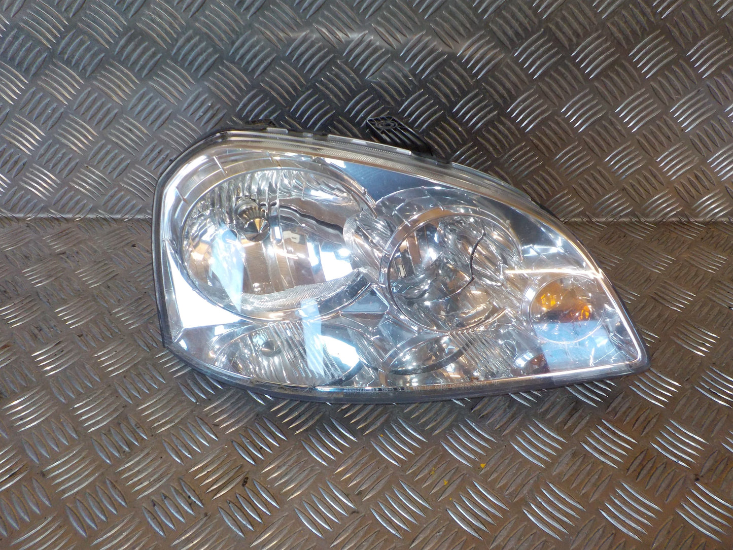 Chevrolet Nubira Forlygte Med OEM Nr. 96458810 Fra Chevrolet Ophugger