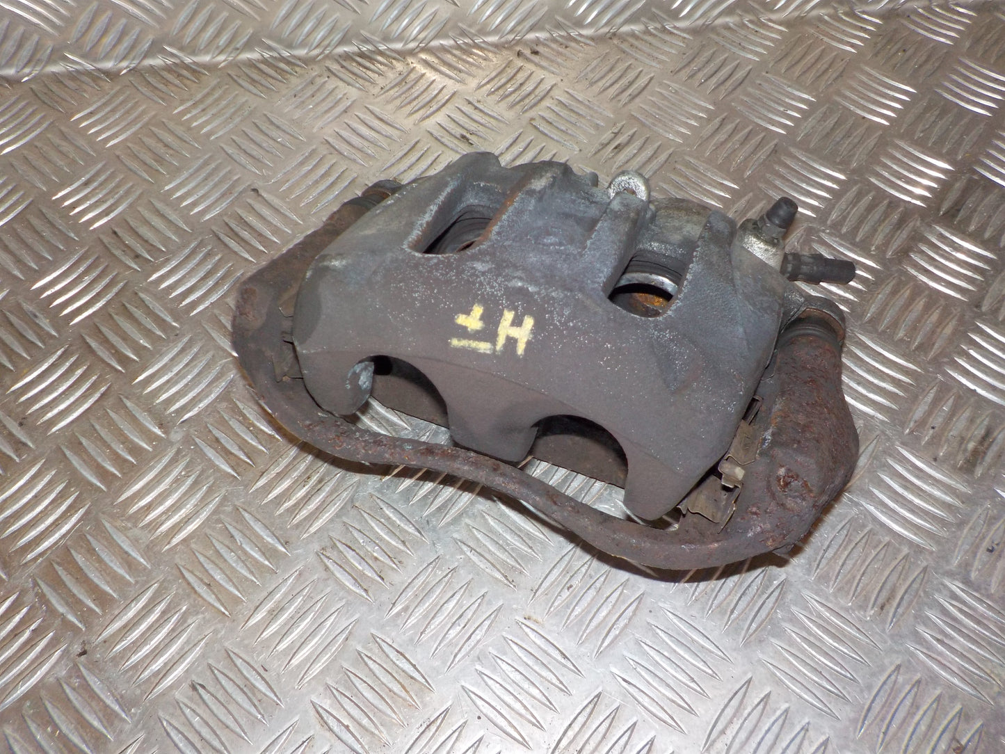 Mercedes Vito W639 Bremsekaliber Hf Med OEM Nr. A6394200583 Fra Mercedes Ophugger