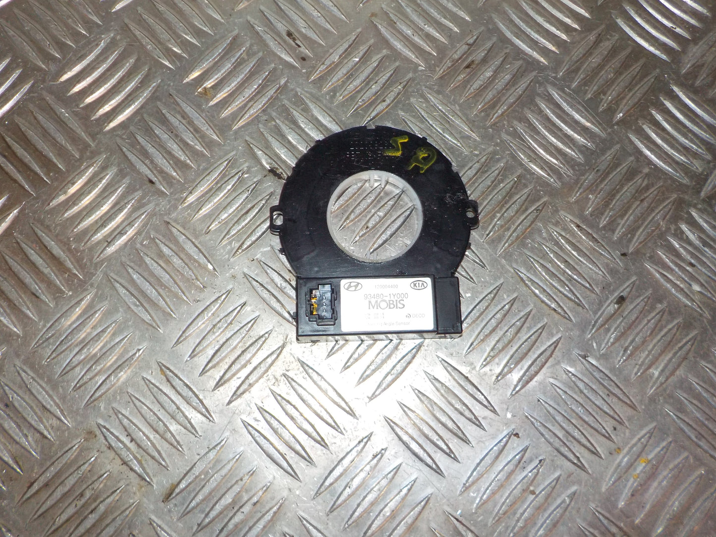 Kia Picanto Ratvinkelsensor Med OEM Nr. 934801Y000 Fra Kia Ophugger