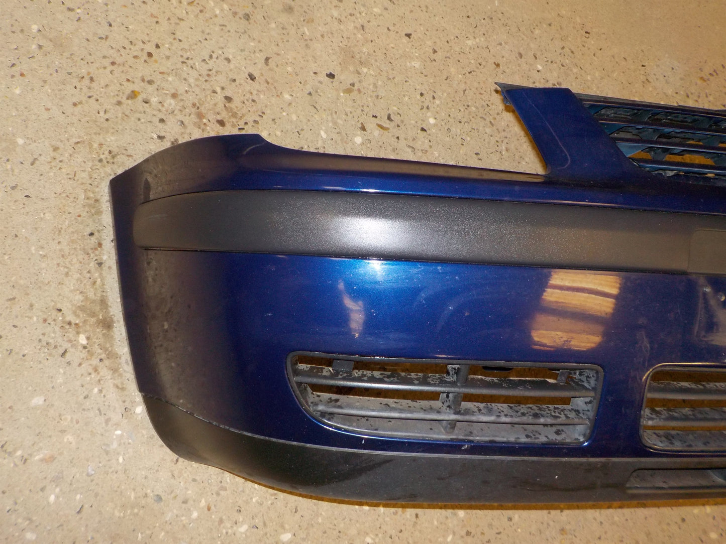 VW Bora 1J Forkofanger Med OEM Nr. 1J5807217K Fra VW Ophugger