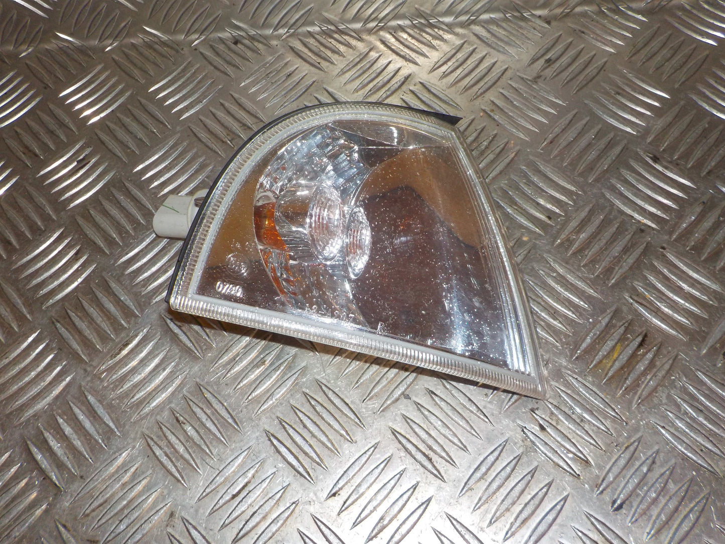 Skoda Octavia Blinklygte For Med OEM Nr. 1U0953156D Fra Skoda Ophugger