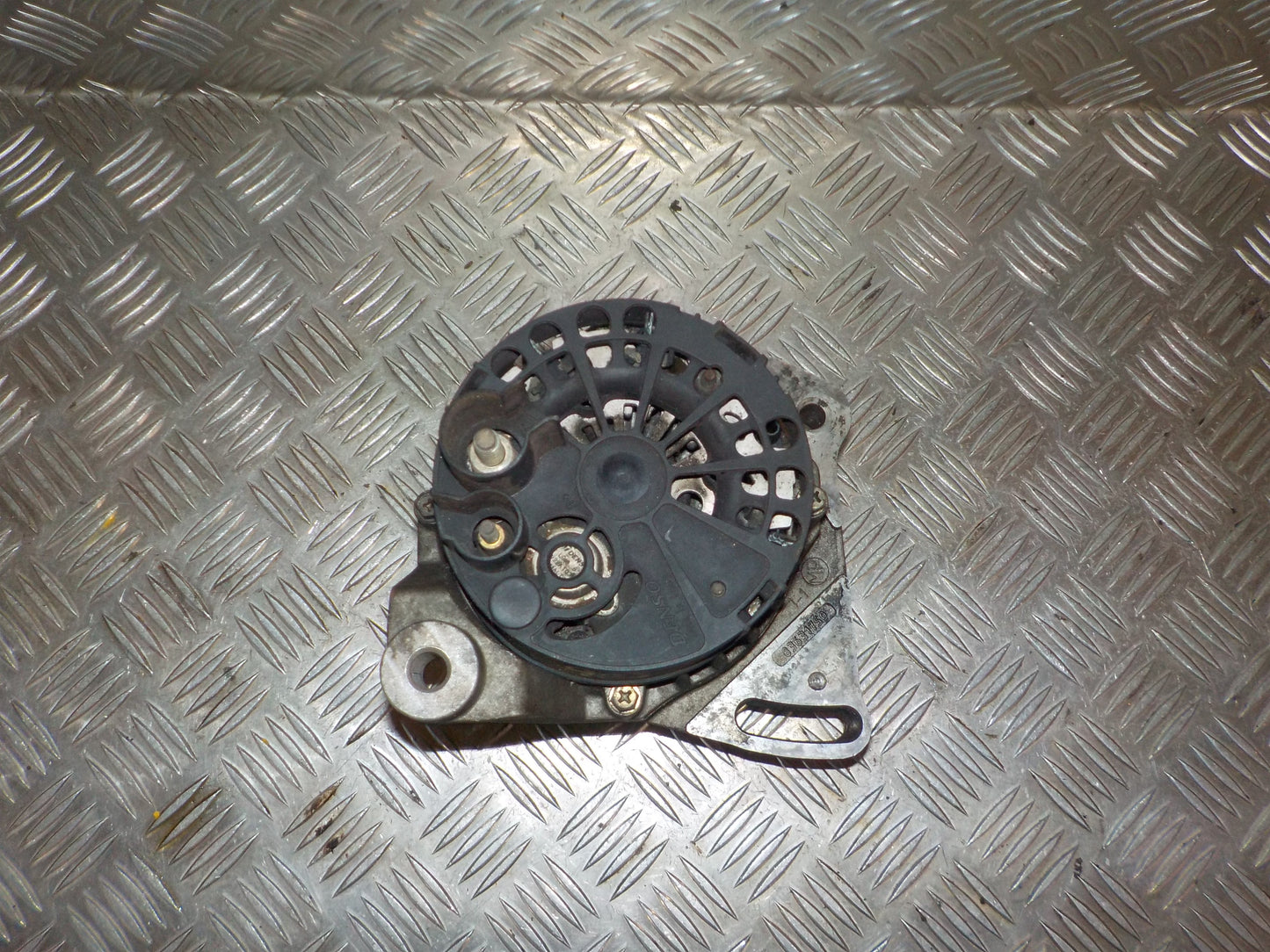 Fiat Punto II Generator Med OEM Nr. 063321747010 Fra Fiat Ophugger