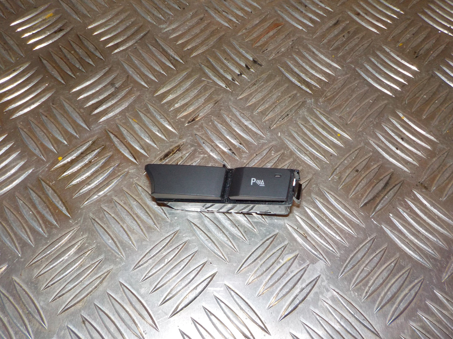 Opel Meriva B Kontakt Diverse Med OEM Nr. 13288081 Fra Opel Ophugger