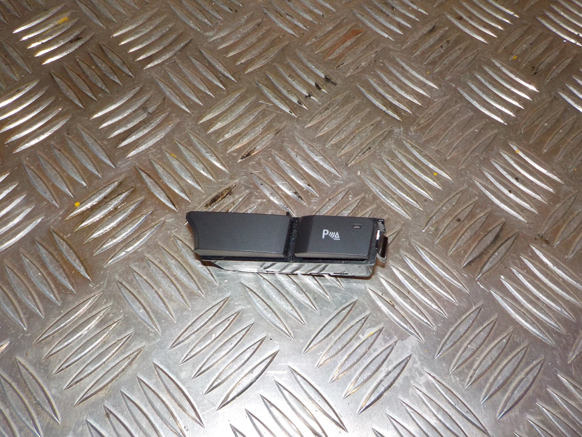 Opel Meriva B Kontakt Diverse Med OEM Nr. 13288081 Fra Opel Ophugger