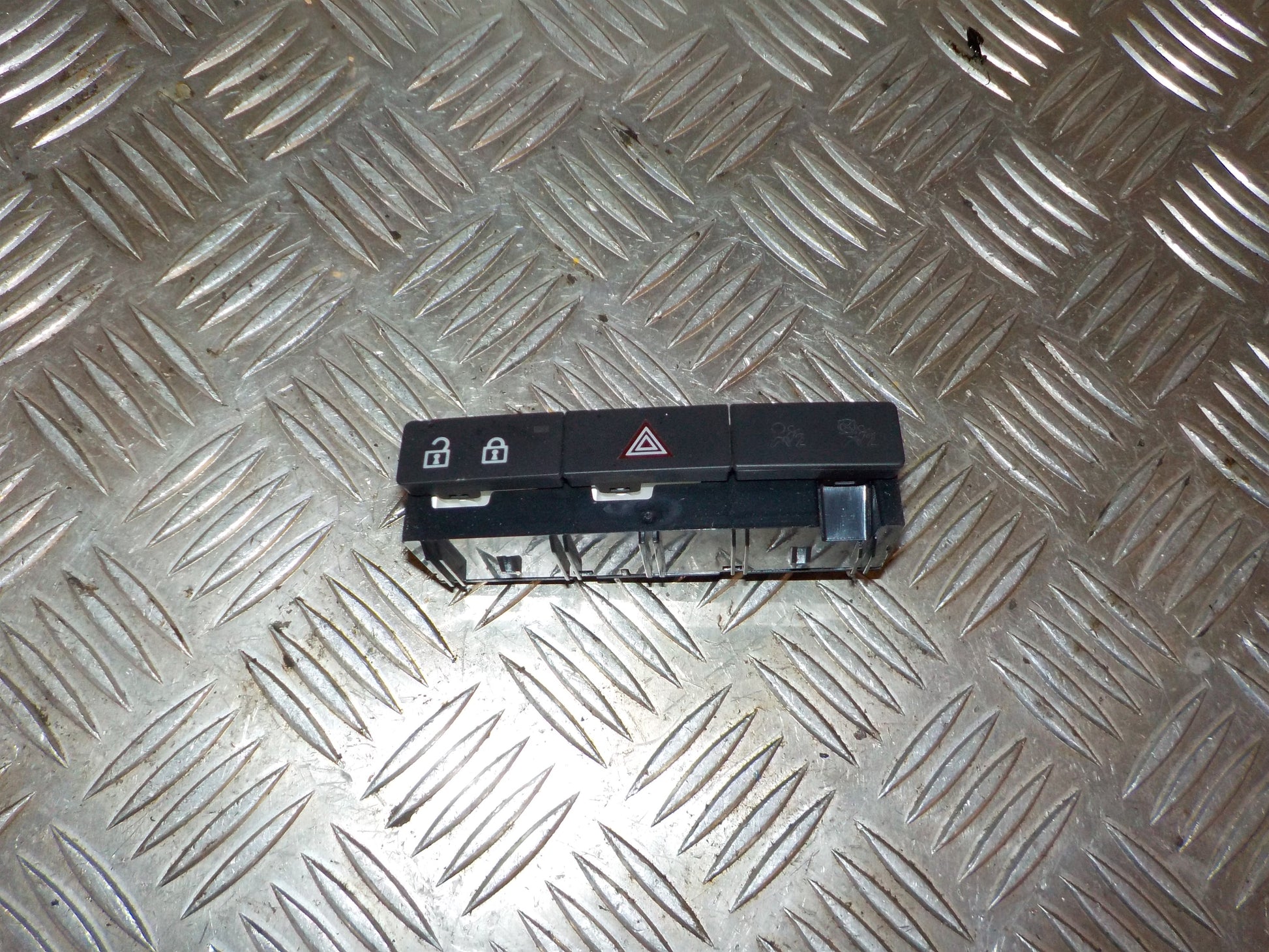 Opel Meriva B Kontakt Katastrofe Med OEM Nr. 13287826 Fra Opel Ophugger