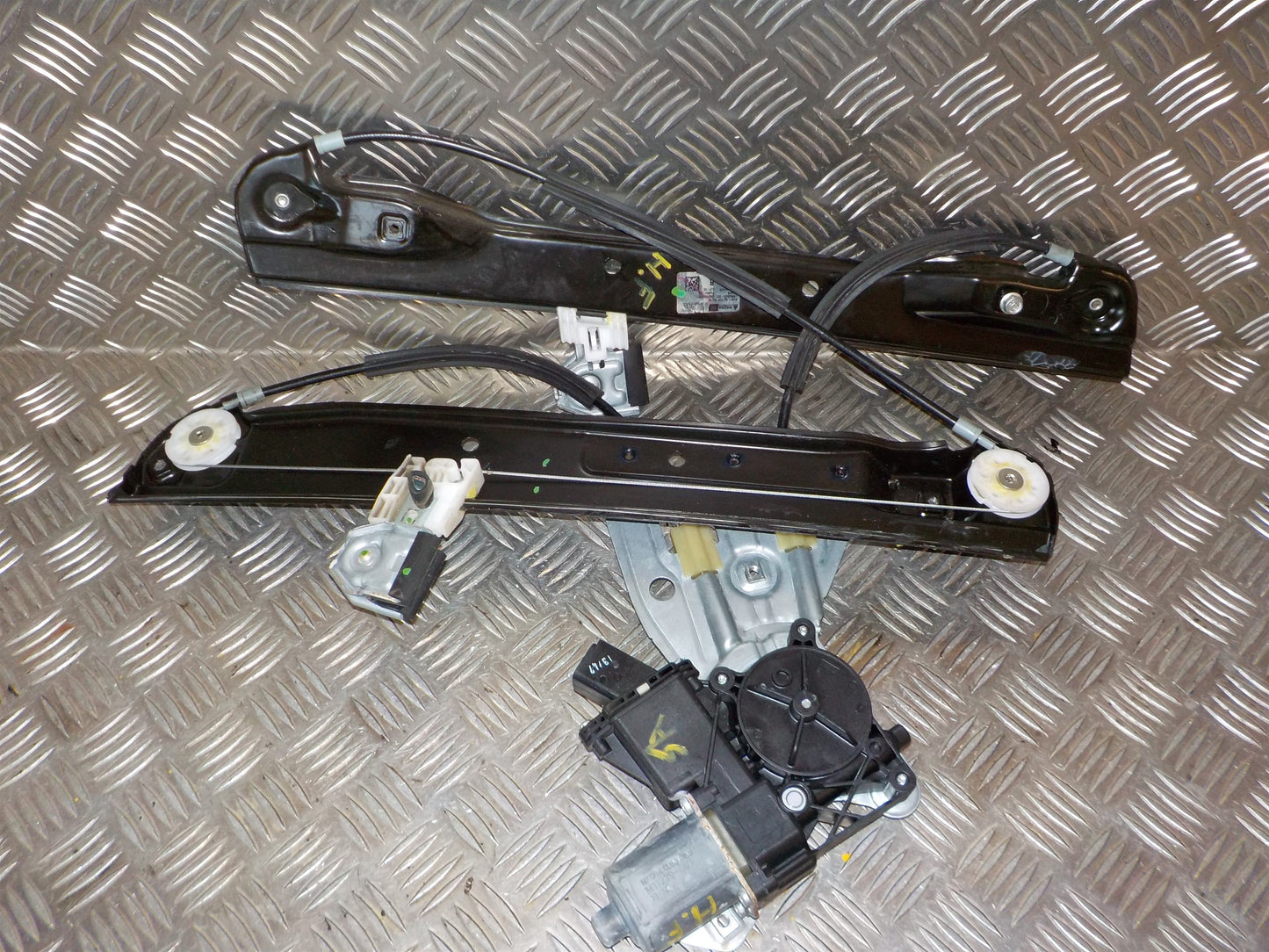 Opel Meriva B Rudemotor - Rudehejs Med OEM Nr. 93168803 Fra Opel Ophugger