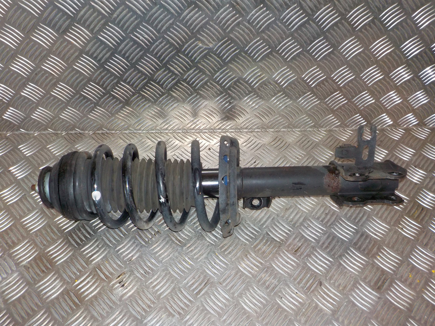 Opel Meriva B Fjederben For H Med OEM Nr. 13337370 Fra Opel Ophugger