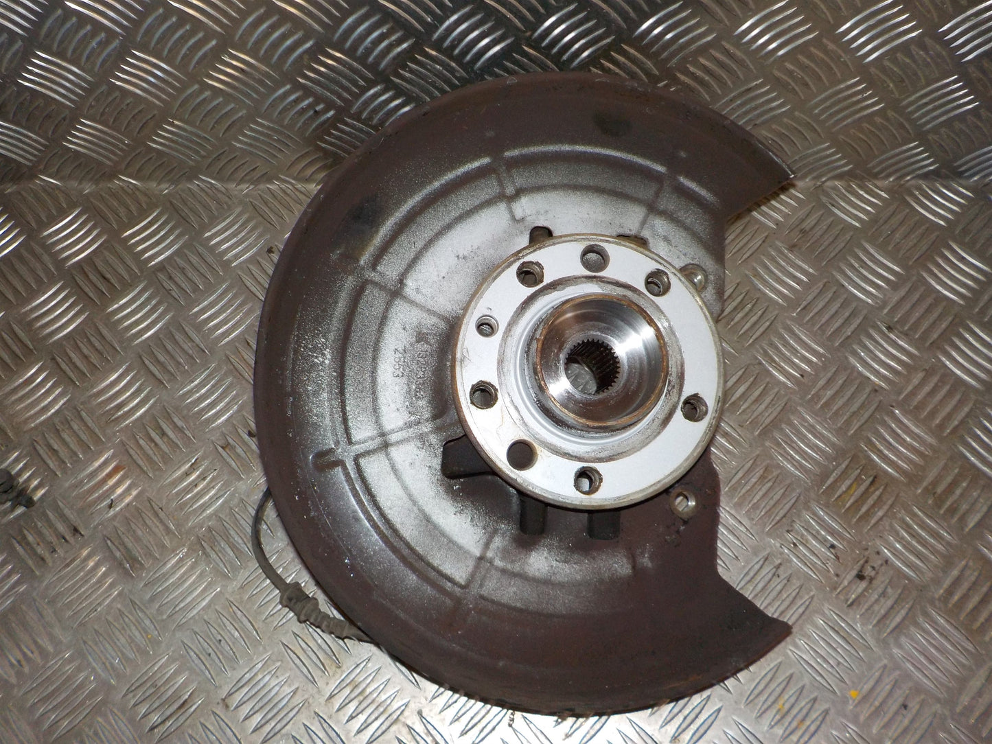 Opel Meriva B Spindel For H Med OEM Nr. 93184612 Fra Opel Ophugger