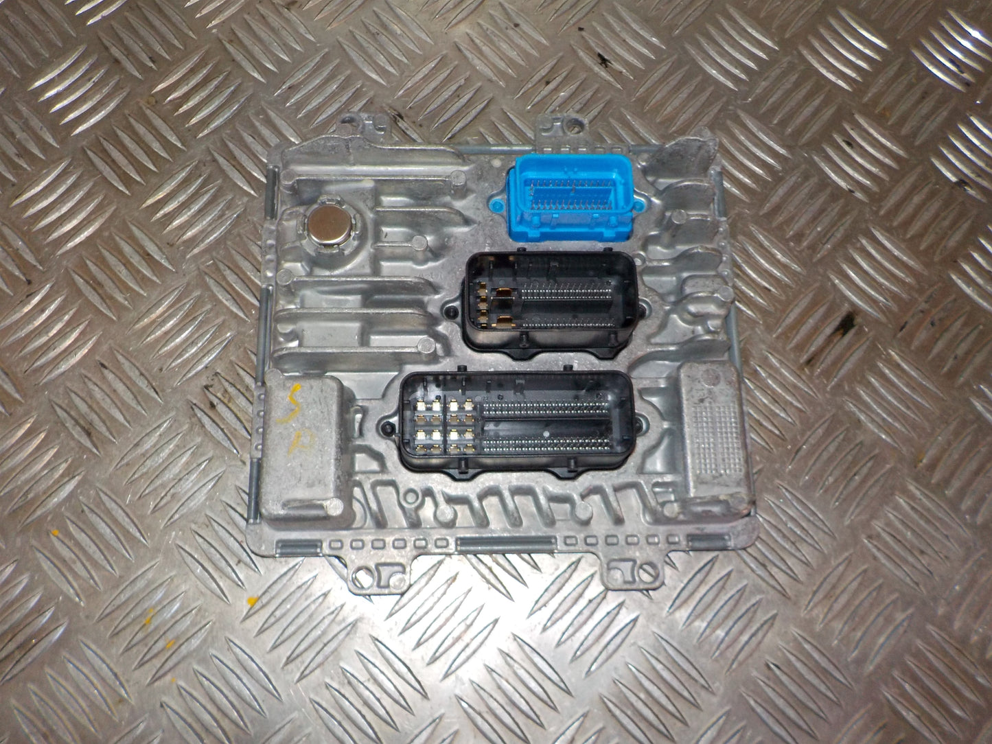 Opel Meriva B Motorstyring - Motorstyreboks - Injection Elboks Med OEM Nr. 55484727 Fra Opel Ophugger