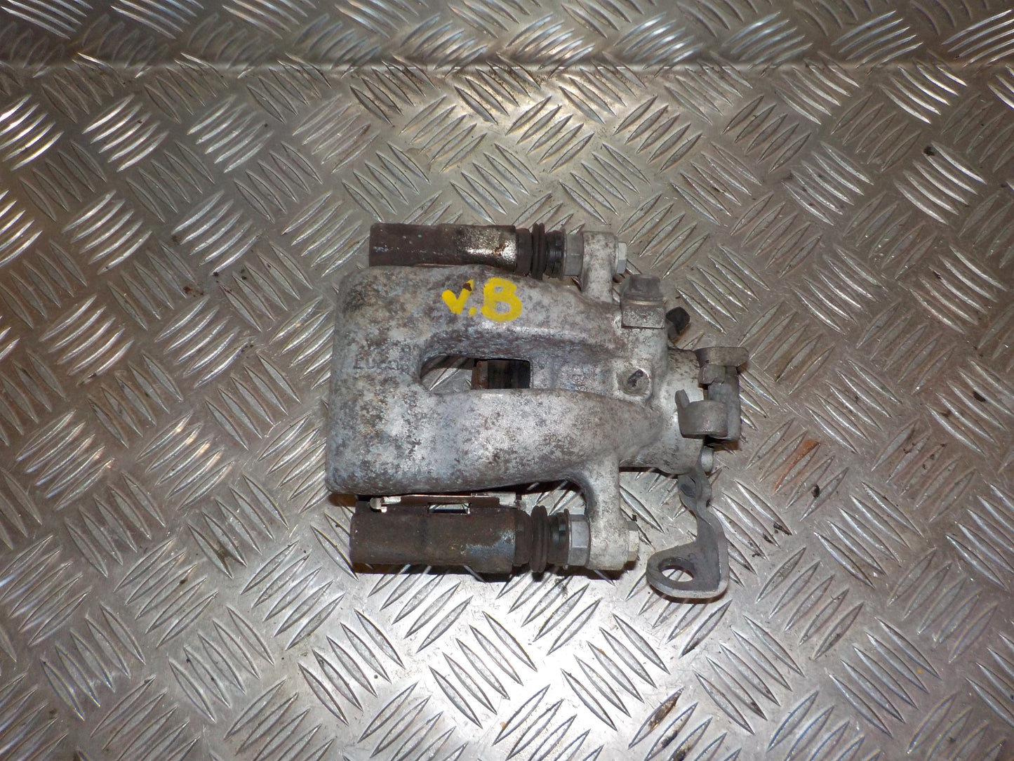 Opel Meriva B Bremsekaliber Vb Med OEM Nr. Ophugger Fra Opel Ophugger