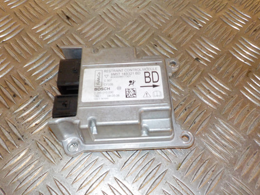 Ford Focus Airbag Elboks Med OEM Nr. 1667757 Fra Ford Ophugger