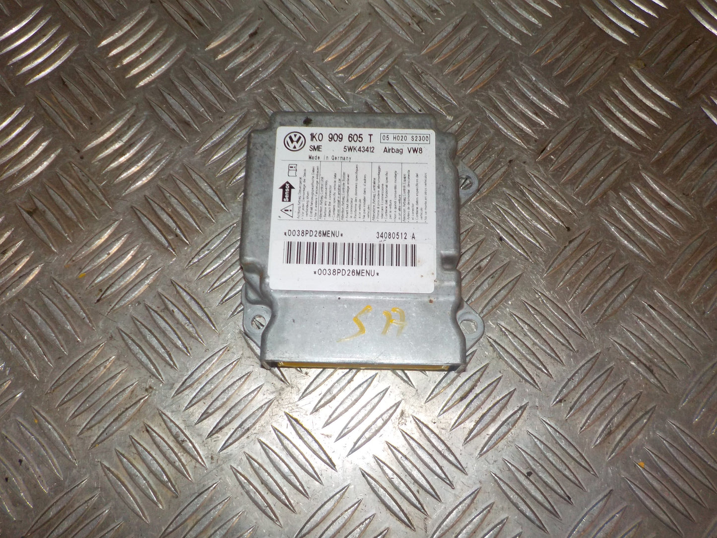 VW Golf 5 1K Airbag Elboks Med OEM Nr. 1K0909605T Fra VW Ophugger