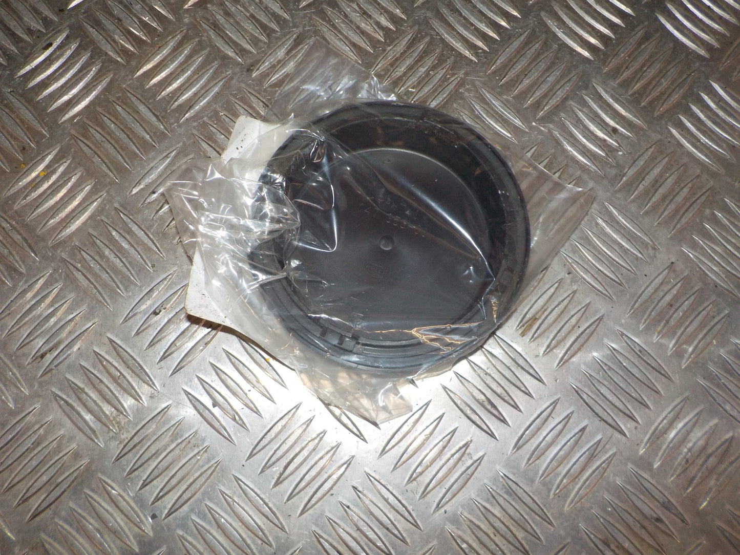 VW Golf 5 1K Forlygteindsats Med OEM Nr. 1K6941607A Fra VW Ophugger
