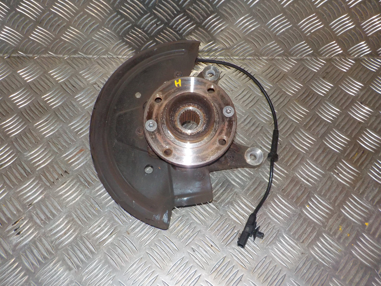 Dacia Dokker Spindel For H Med OEM Nr. 400143629R Fra Dacia Ophugger