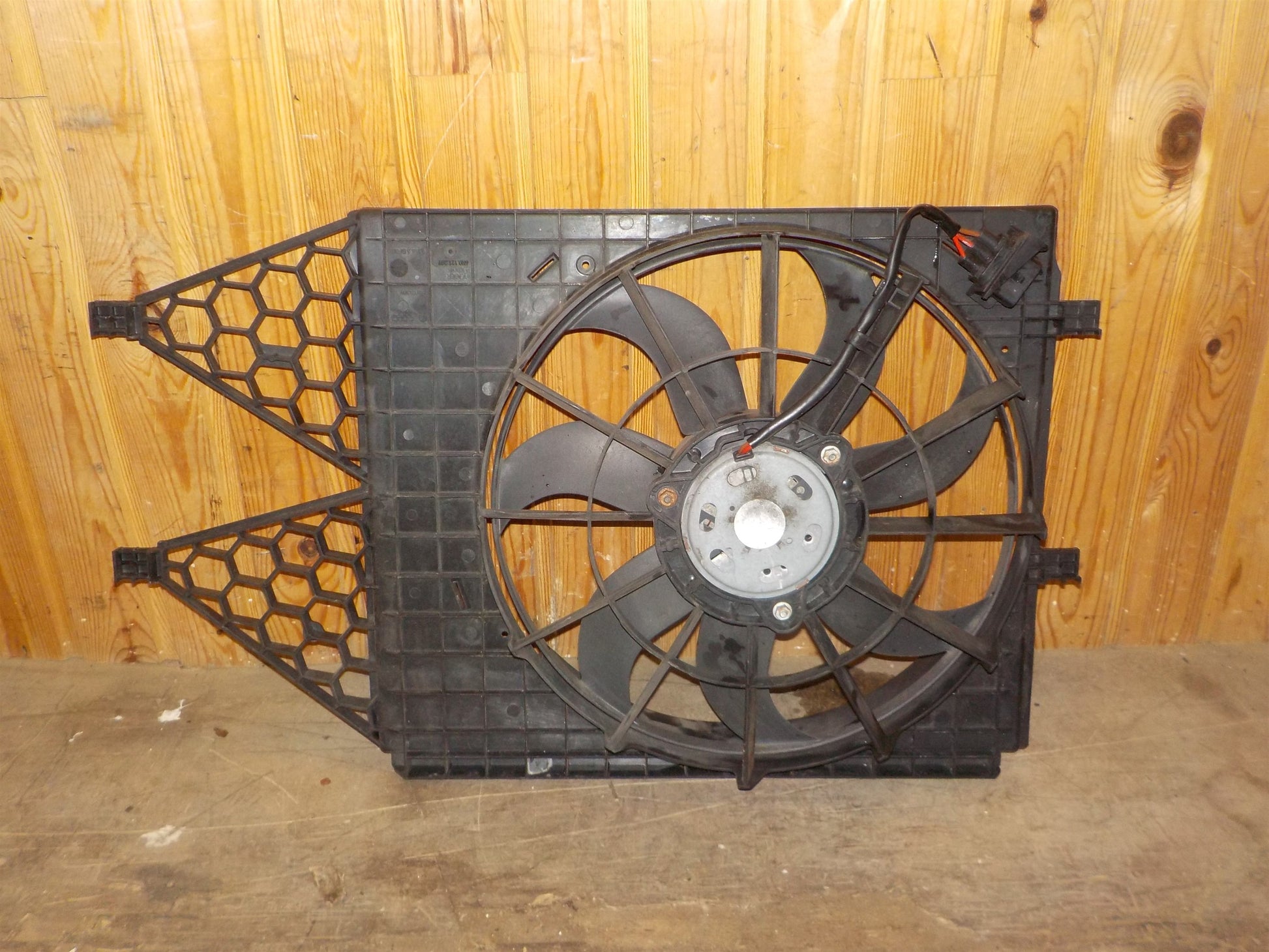 Seat Ibiza 6J Kølerblæser El Med OEM Nr. 6R0959455C Fra Seat Ophugger