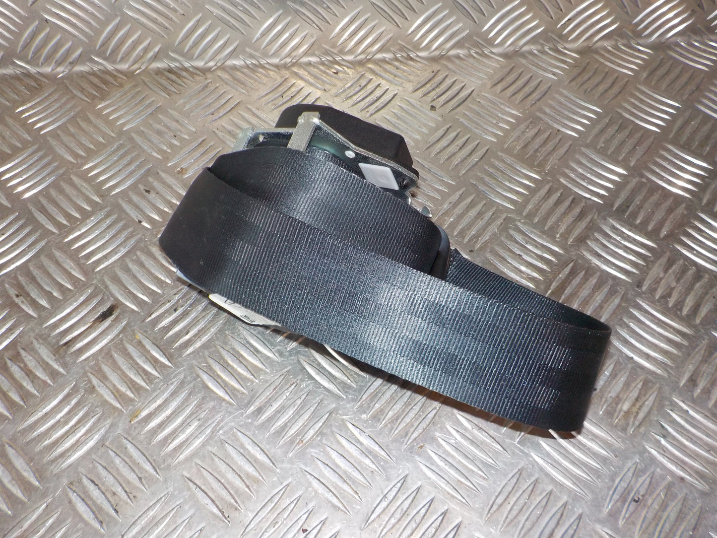 Peugeot 206+ Sikkerhedsseler For Med OEM Nr. 8974GV Fra Peugeot Ophugger