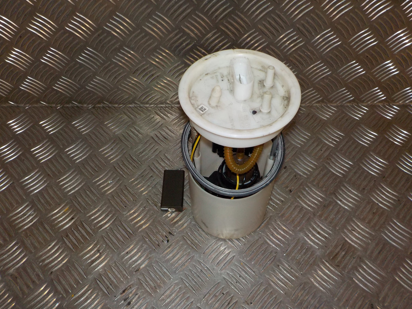 Seat Ibiza 6J Benz/Brændstofpumpe El Med OEM Nr. 6R0919051F Fra Seat Ophugger