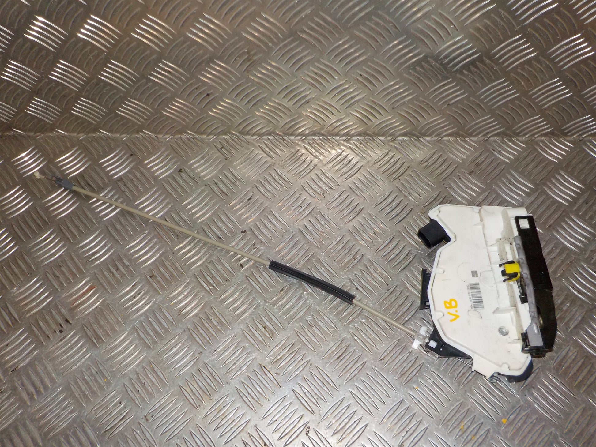 Seat Ibiza 6J Dørlås Med OEM Nr. 6J0839015C Fra Seat Ophugger