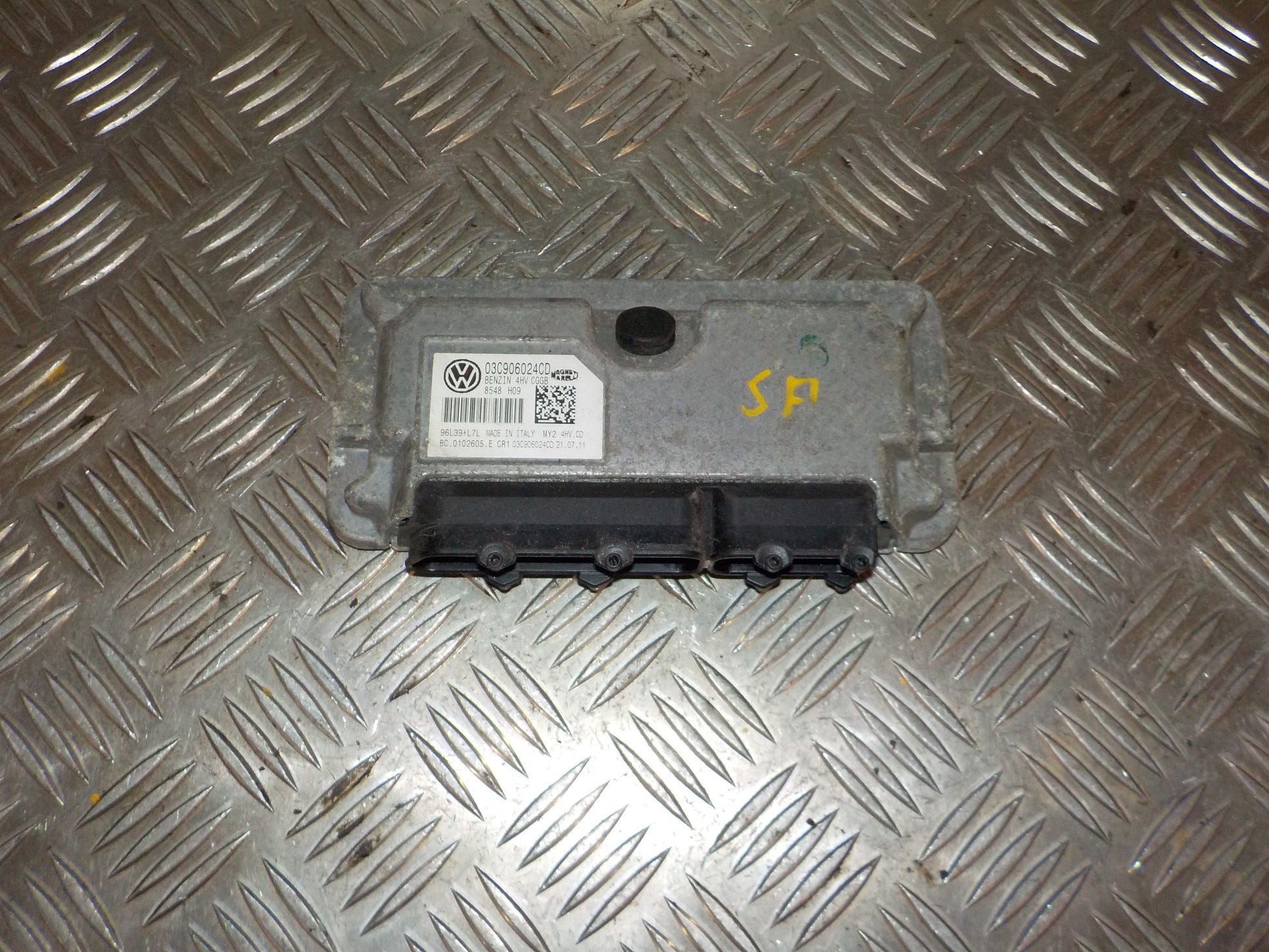 Seat Ibiza 6J Motorstyring - Motorstyreboks - Injection Elboks Med OEM Nr. 03C906024CD Fra Seat Ophugger