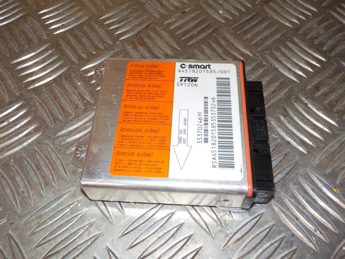 Smart Fortwo W451 Airbag Elboks Med OEM Nr. A4518201585/001 Fra Smart Ophugger
