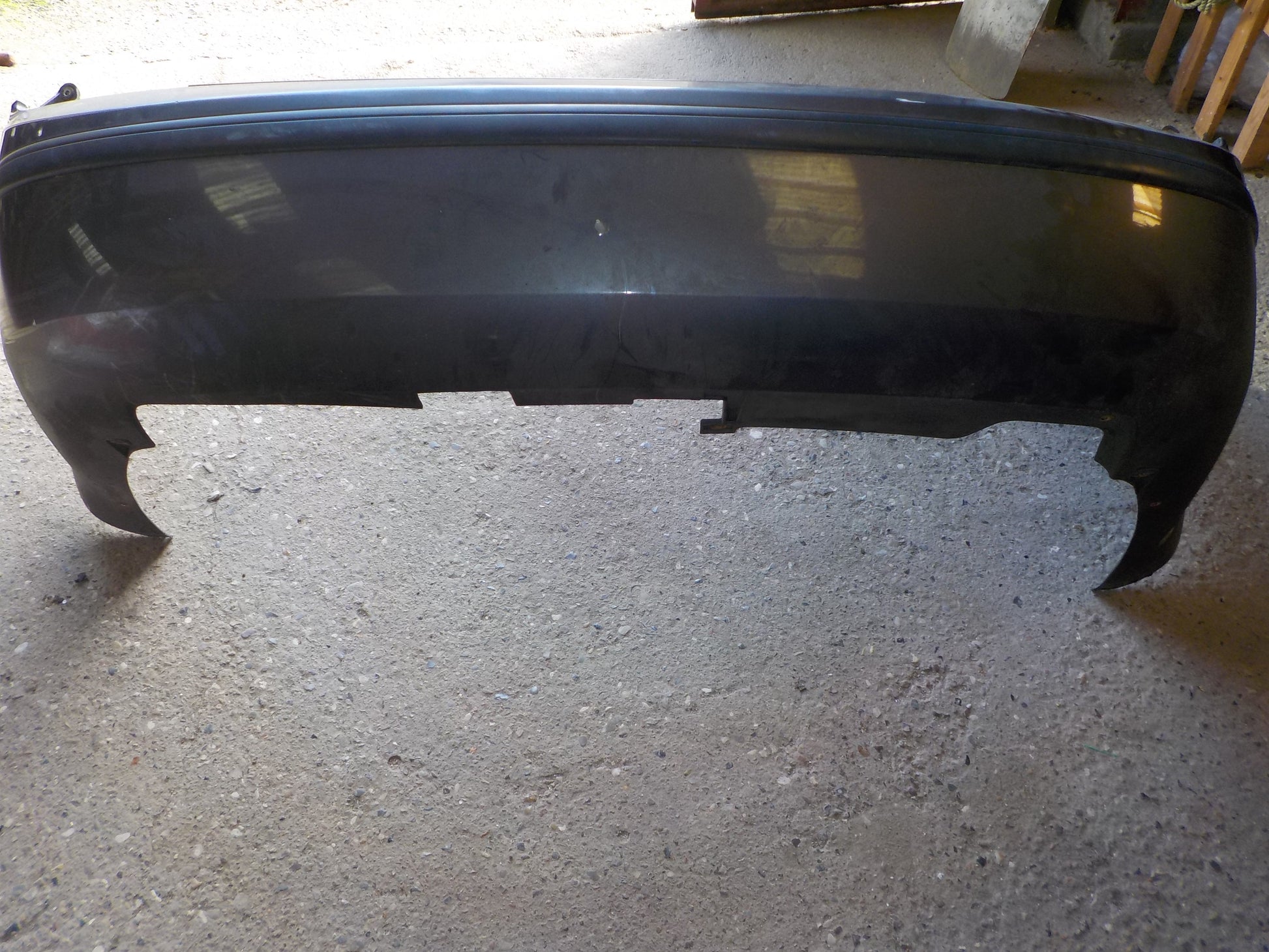Skoda Superb Bagkofanger Med OEM Nr. 3U0807417 Fra Skoda Ophugger