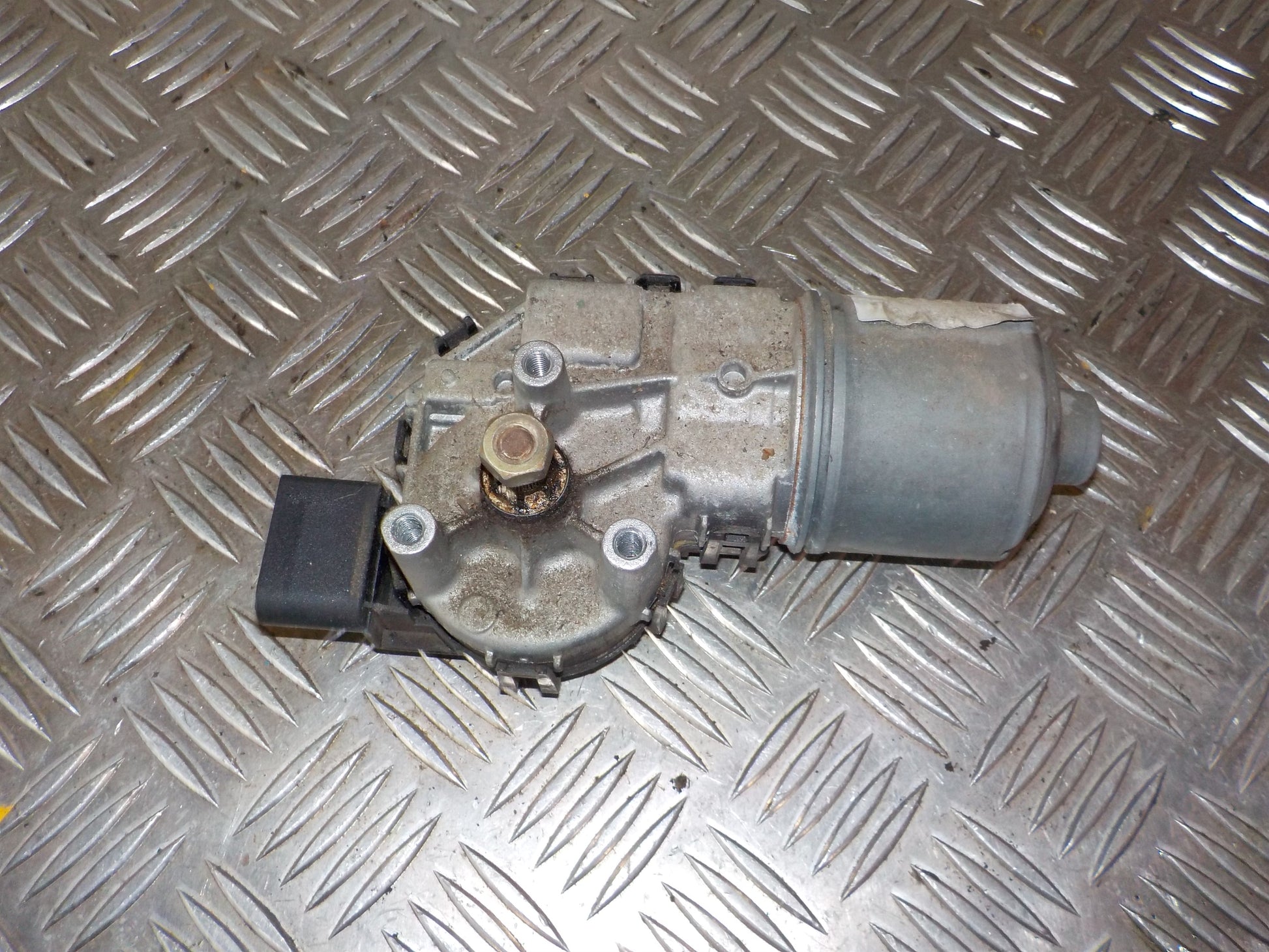 Skoda Superb Viskermotor Med OEM Nr. 3B1955113D Fra Skoda Ophugger