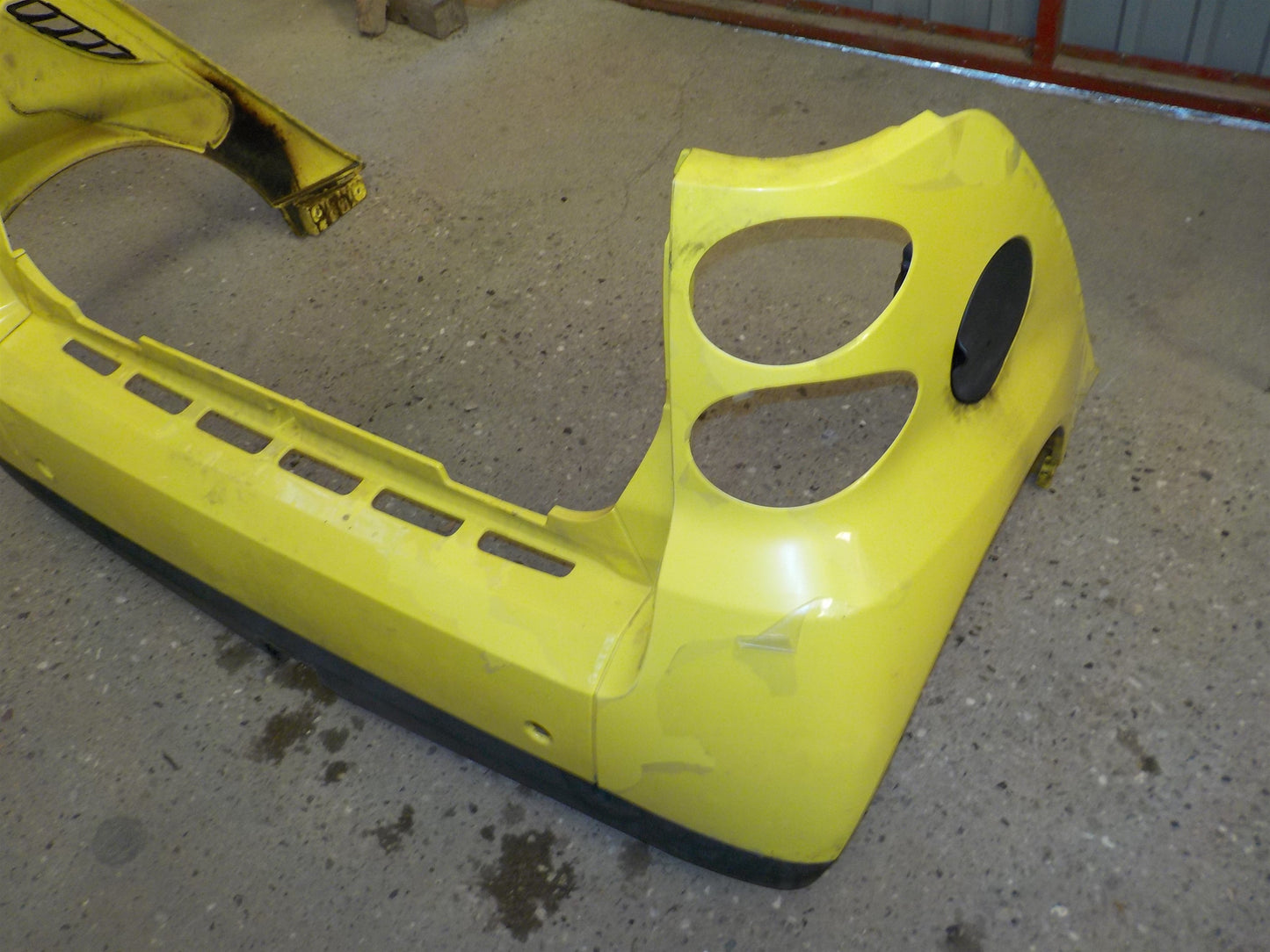 Smart Fortwo W451 Bagkofanger Med OEM Nr. A4516470000 Fra Smart Ophugger