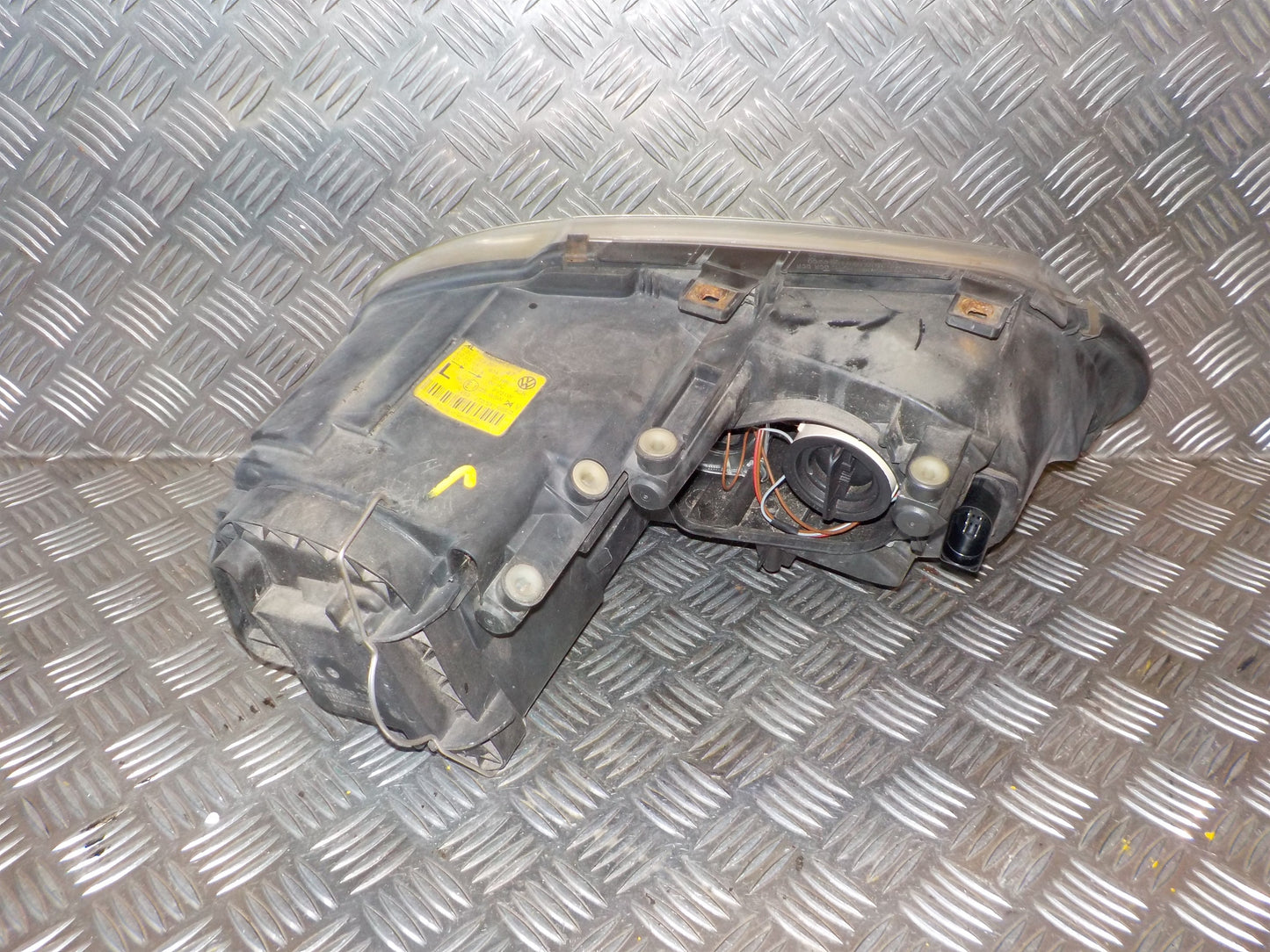 VW Touran 1T GP Forlygte Med OEM Nr. 1T0941005R Fra VW Ophugger