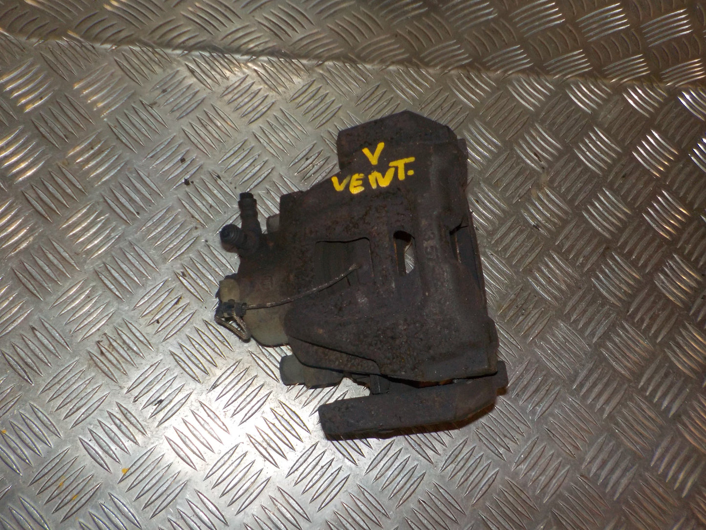 Fiat Doblo Bremsekaliber VF Med OEM Nr. 735507786 Fra Fiat Ophugger