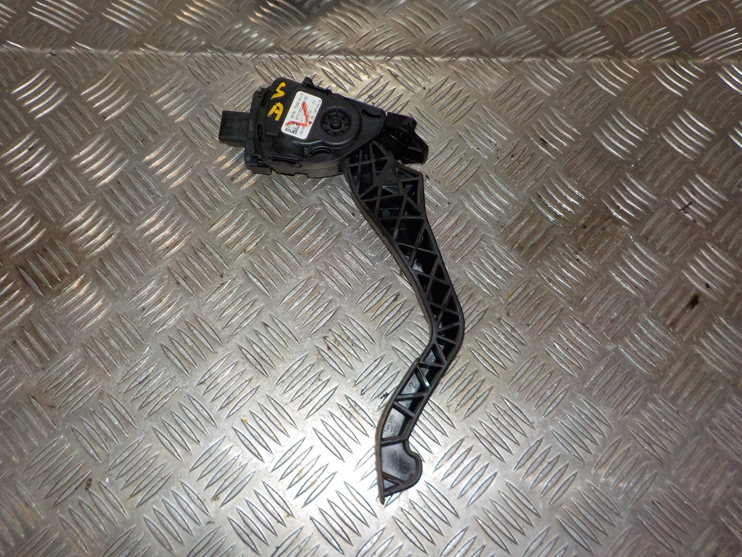 Peugeot 308 Speederpedal Med OEM Nr. 968075688002 Fra Peugeot Ophugger