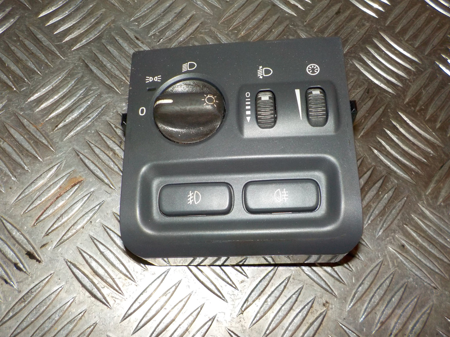 Volvo S40/V40 Kontakt Lys Med OEM Nr. 30613945 Fra Volvo Ophugger