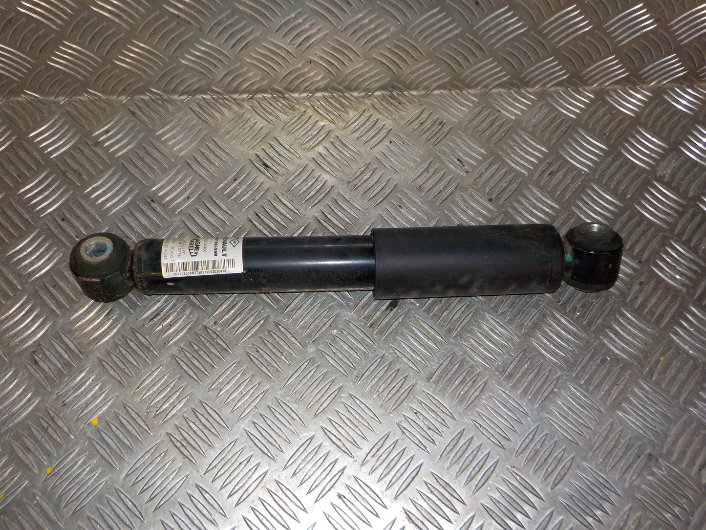 Dacia Dokker Støddæmper Bag Med OEM Nr. 8200540754 Fra Dacia Ophugger