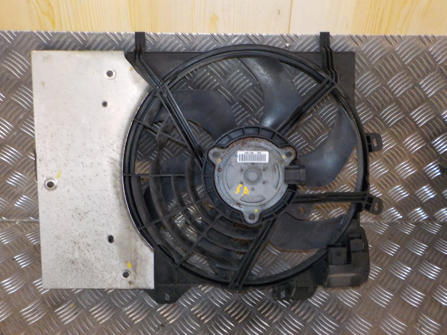 Citroen C3 II Kølerblæser El Med OEM Nr. 1253Q0 Fra Citroen Ophugger