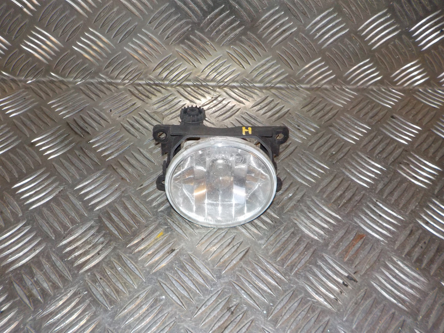 Citroen C3 II Tågelygte For Med OEM Nr. 6206N0 Fra Citroen Ophugger