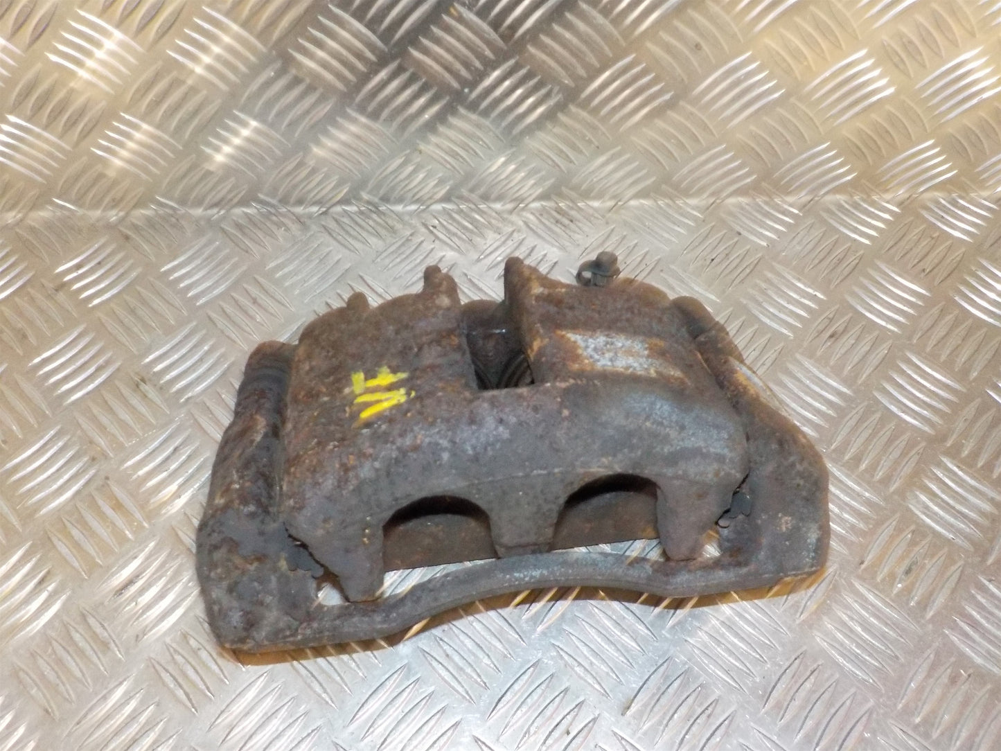 Peugeot Expert Bremsekaliber VF Med OEM Nr. 4401L2 Fra Peugeot Ophugger