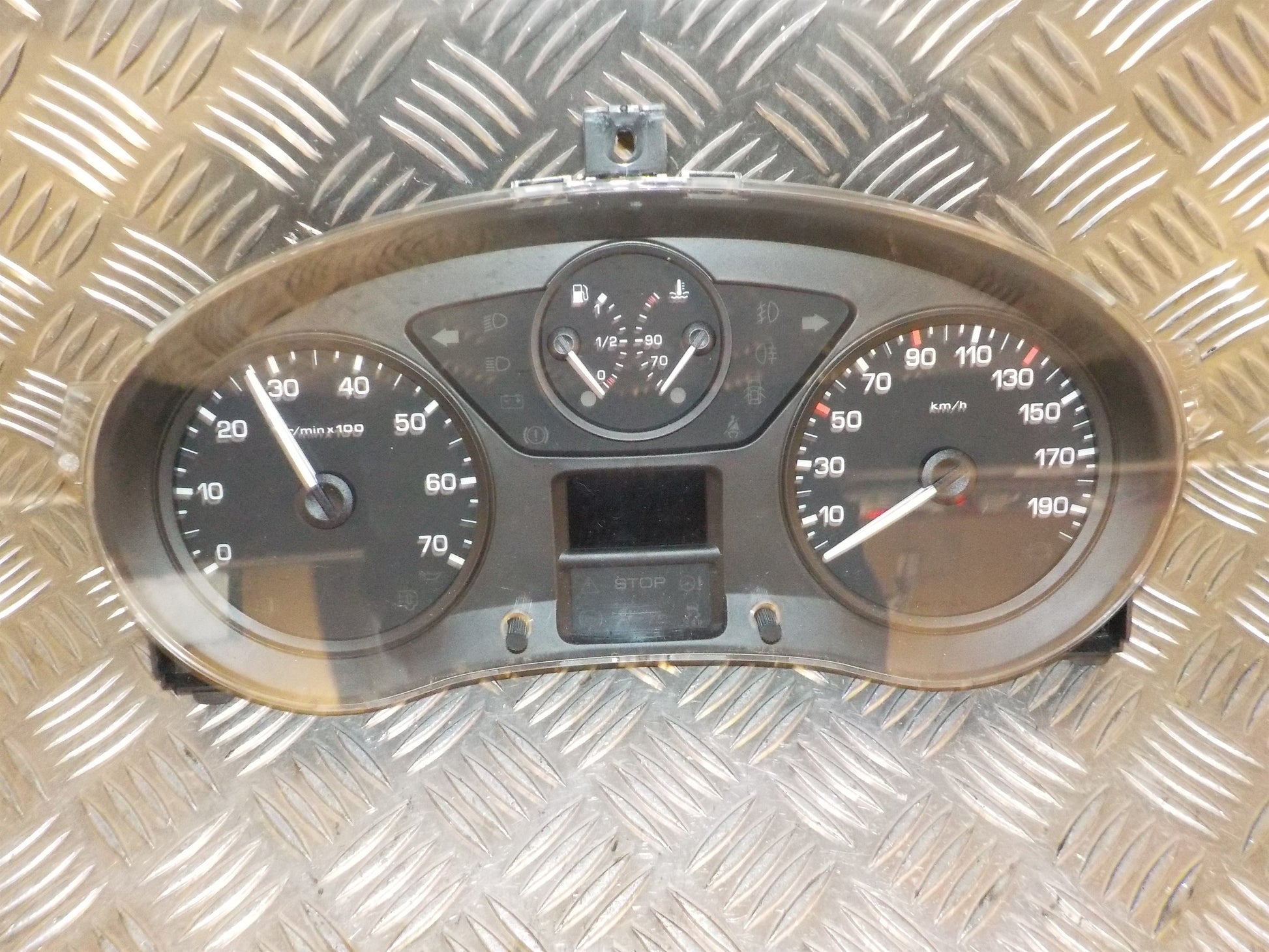 Peugeot Expert Speedometer - Instrument Med OEM Nr. 6103JY Fra Peugeot Ophugger