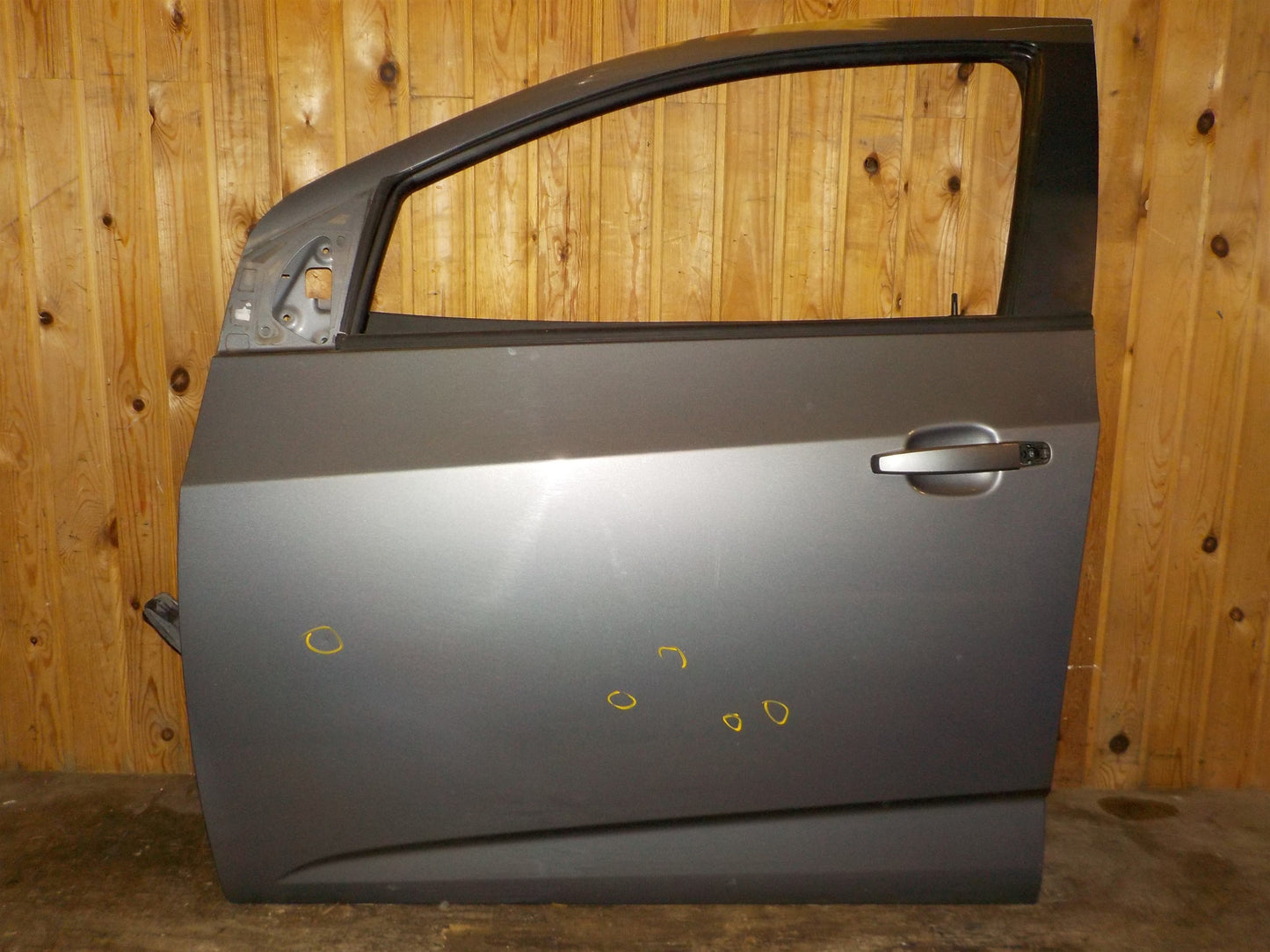 Chevrolet Aveo Fordør V Med OEM Nr. 95940507 Fra Chevrolet Ophugger