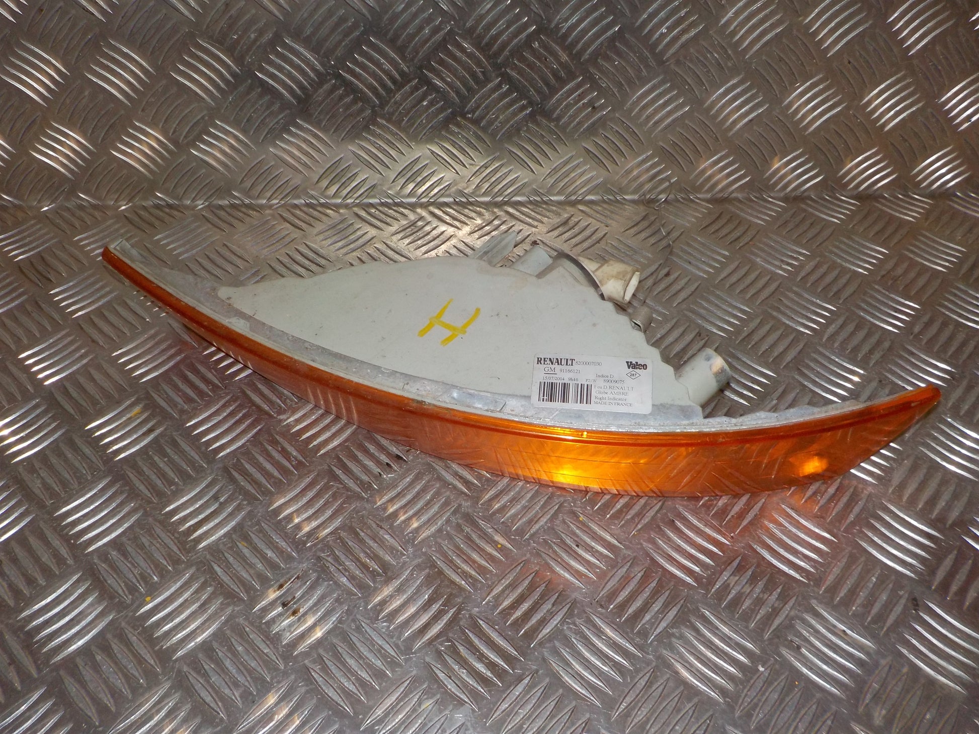 Renault Trafic 1 Blinklygte For Med OEM Nr. 8200007030 Fra Renault Ophugger