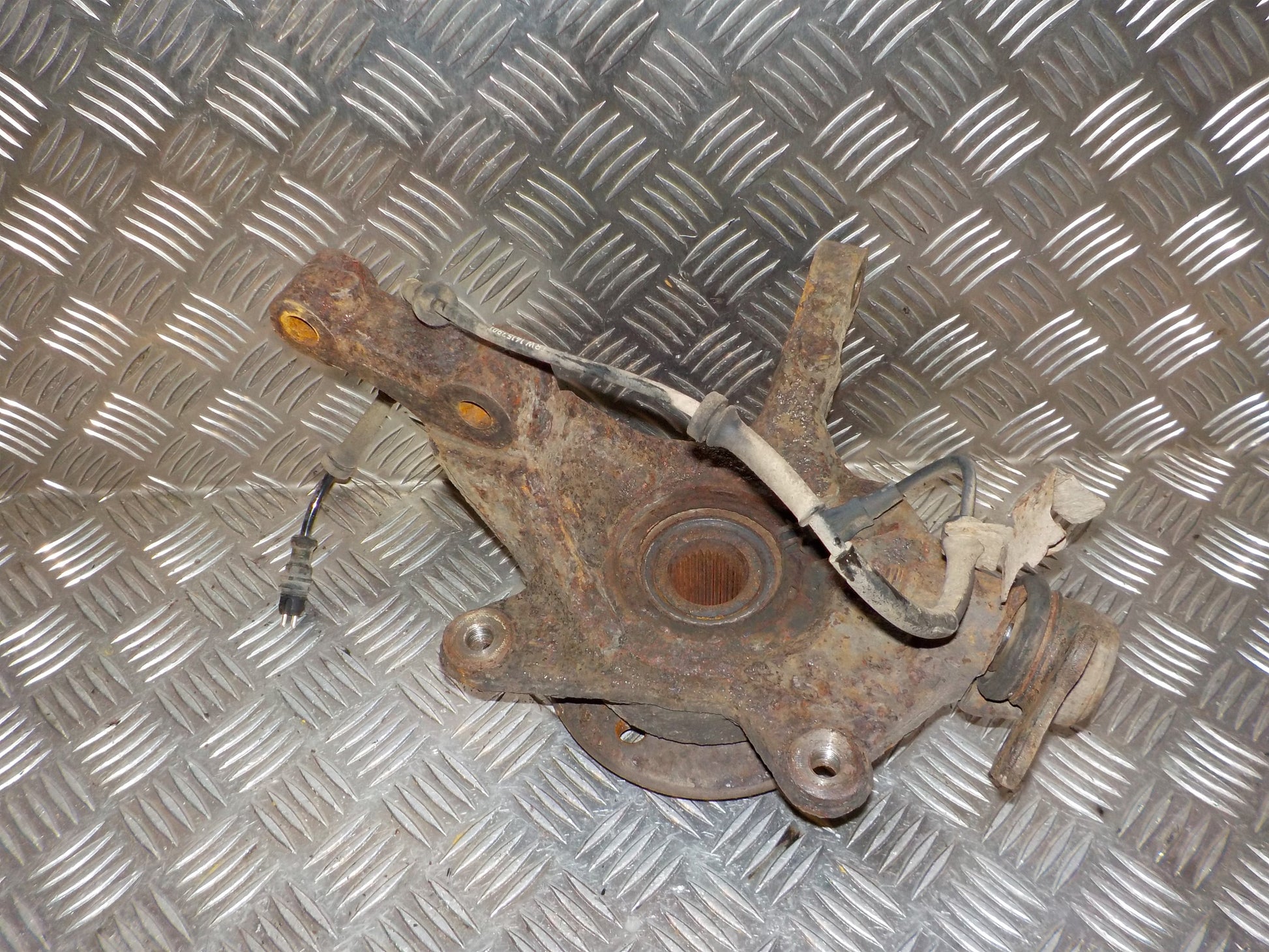 Renault Trafic 1 Spindel For H Med OEM Nr. 8200224361 Fra Renault Ophugger