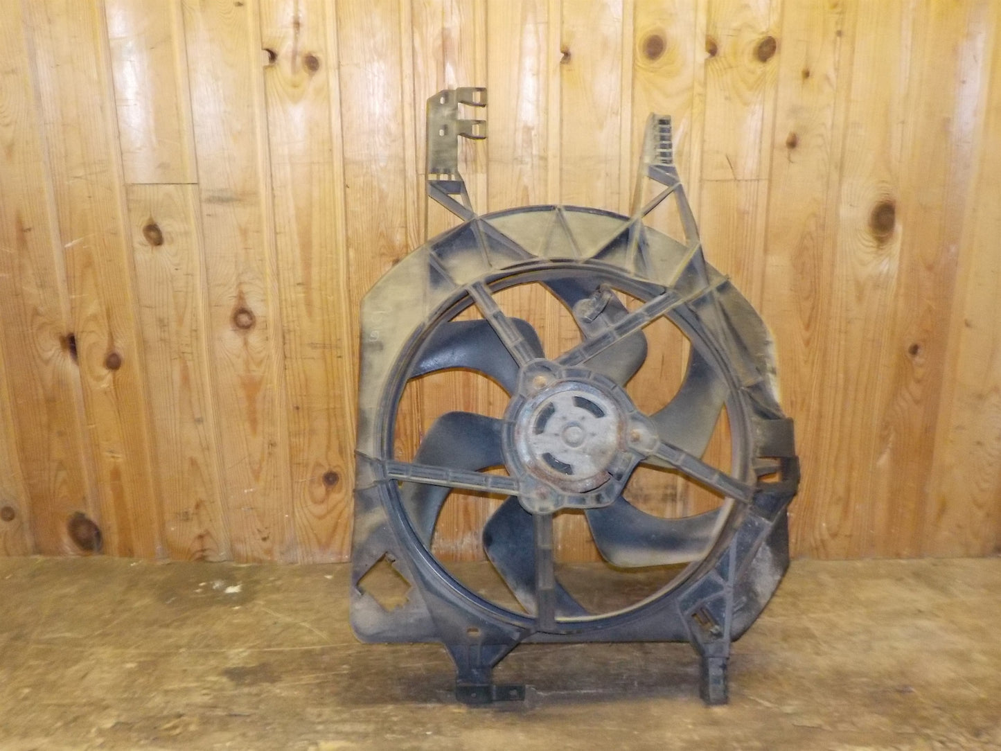 Renault Trafic 1 Kølerblæser El Med OEM Nr. Ophugger Fra Renault Ophugger