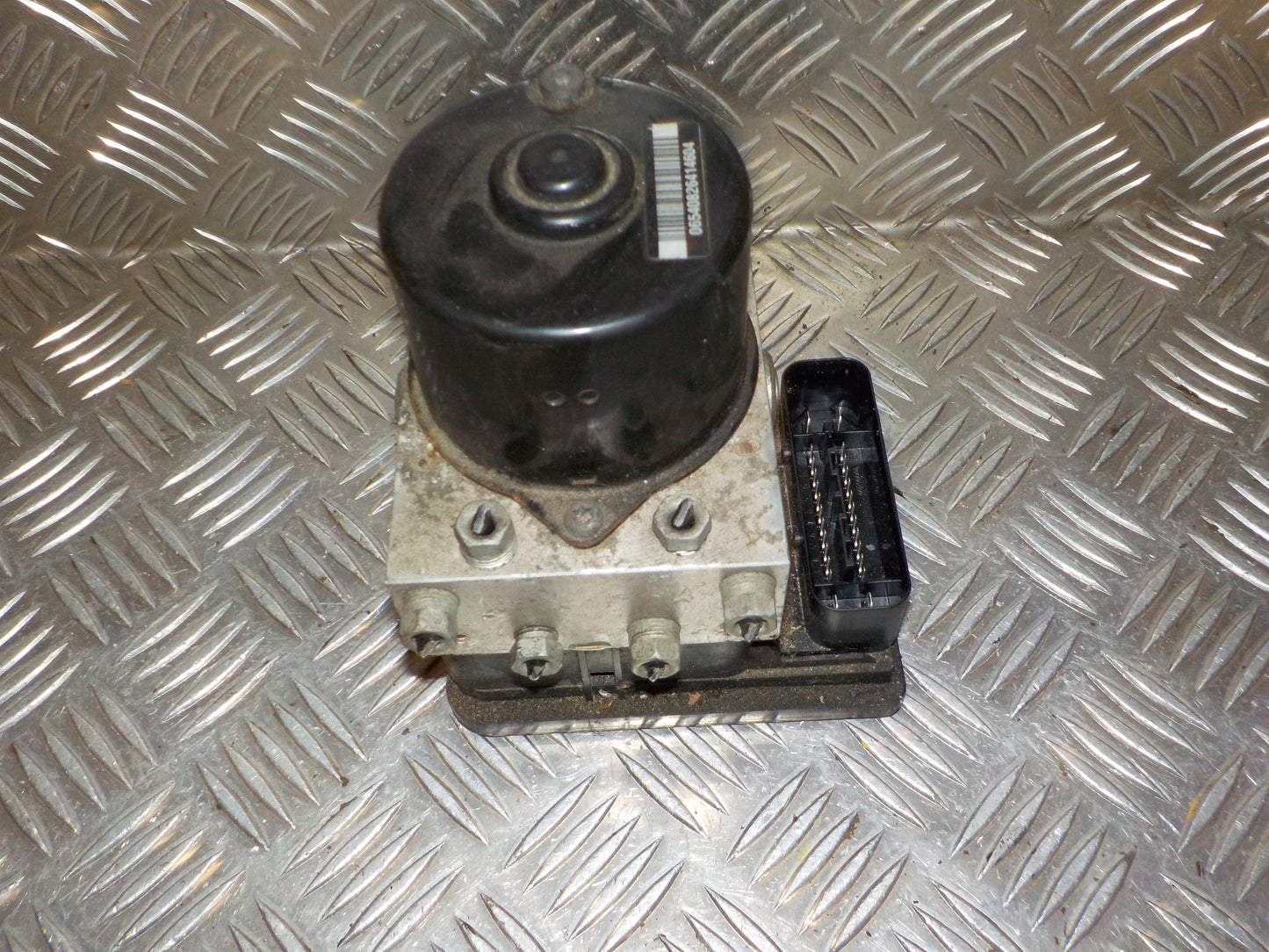 Opel Astra H Abs Pumpe Med OEM Nr. 13246535 Fra Opel Ophugger